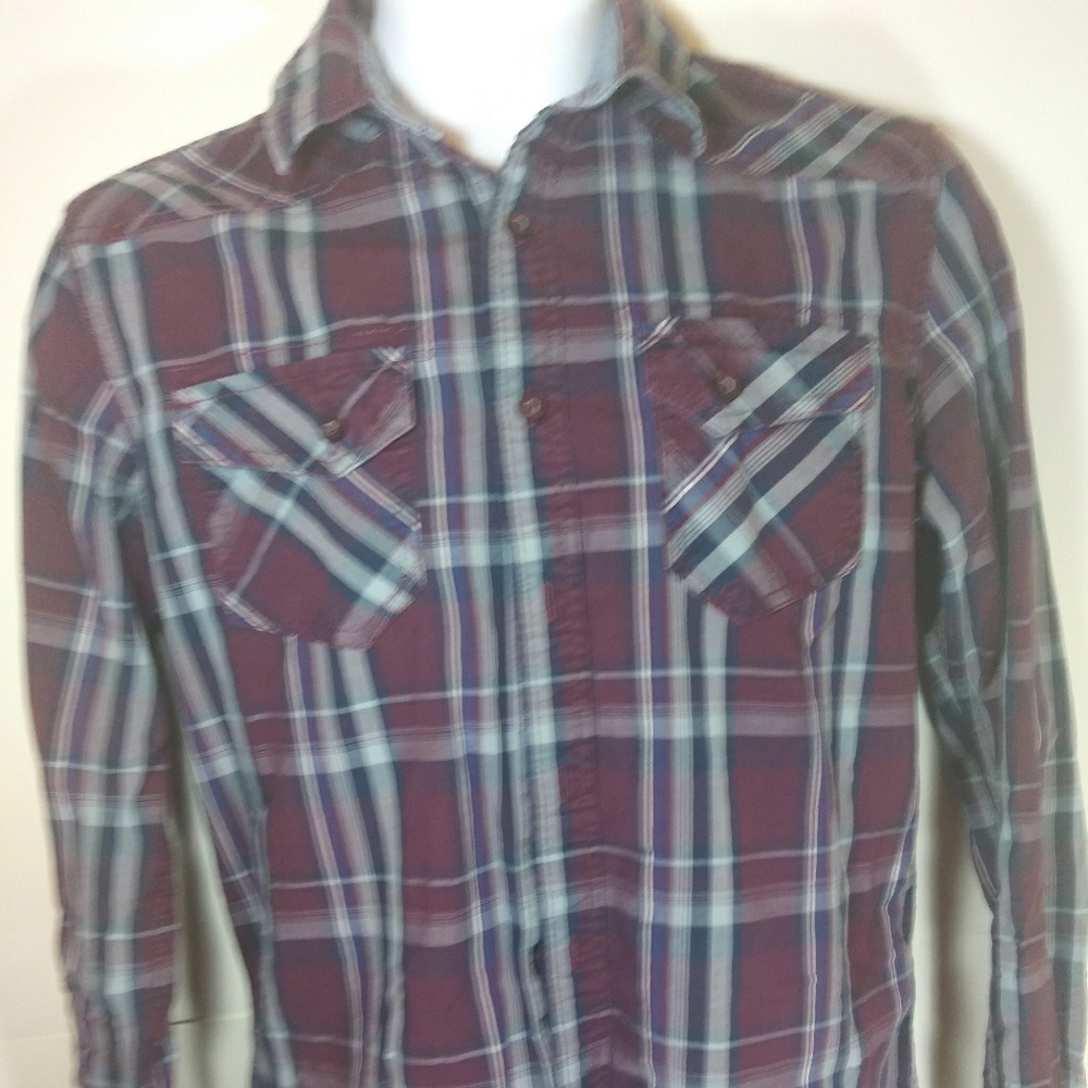 American Rag button down Mens Size Small Red